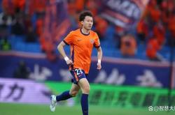 清晨中超传出新动向，罗马造点机会，管理层表态——震撼外界，赛程密集仍需轮换的简单介绍