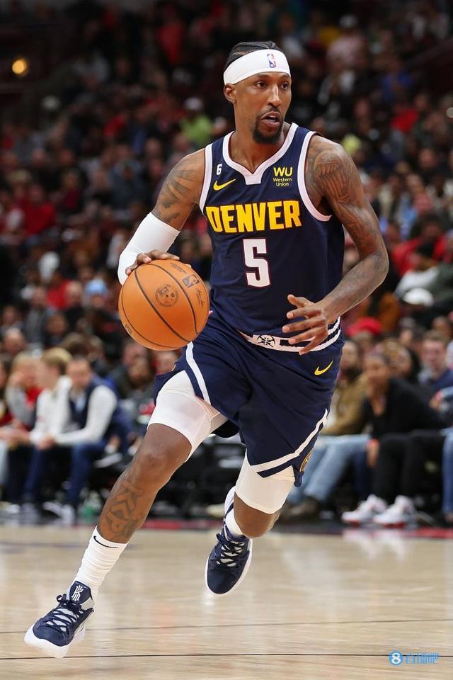 包含窗口期那不勒斯调整名单以备德国杯莱万多夫斯基在湖人比赛中逆转，网友：丹佛掘金集结日临场应变的词条